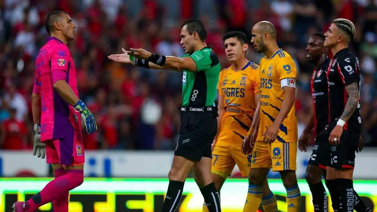 Tigres pierde ante Atlas